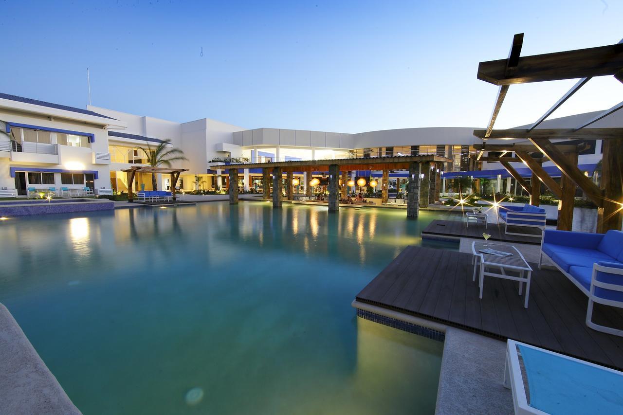 Hotel Mykonos Santiago Kültér fotó